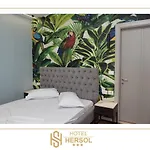 فندق Hersol