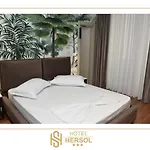 Hersol فندق 3*